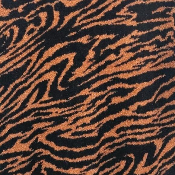 Ann Taylor Tiger Print Jacquard Mockneck Sweater in Chocolate Noir Sz S Soft NWT - Picture 5 of 9
